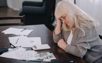 Common Bookkeeping Mistakes That Make Tax Filing Harder For North Myrtle Beach Business Owners